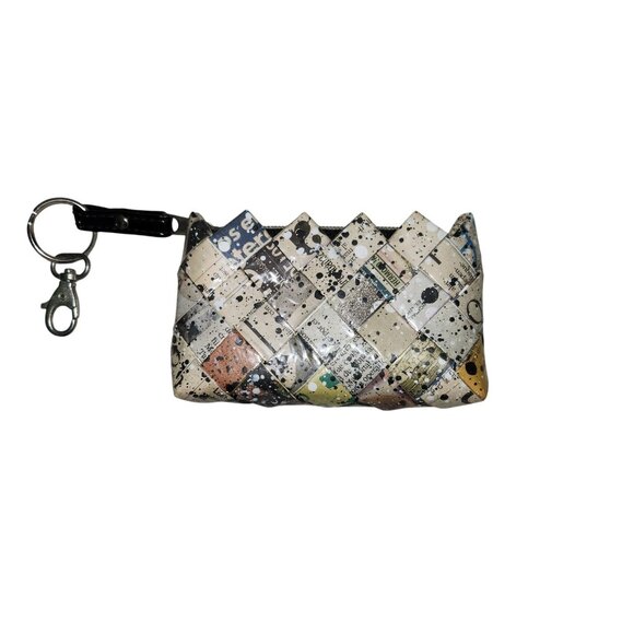 Nahui Ollin Eco-Friendly Recycled Newspaper Woven Keychain Wallet Zipper & Lobst - Picture 1 of 6